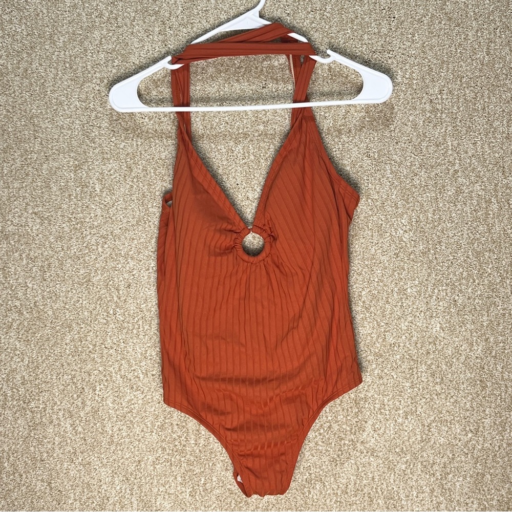 Flawed NWT One-Piece Swimsuit Orange Kona Sol sz medium 8-10 bathing suit